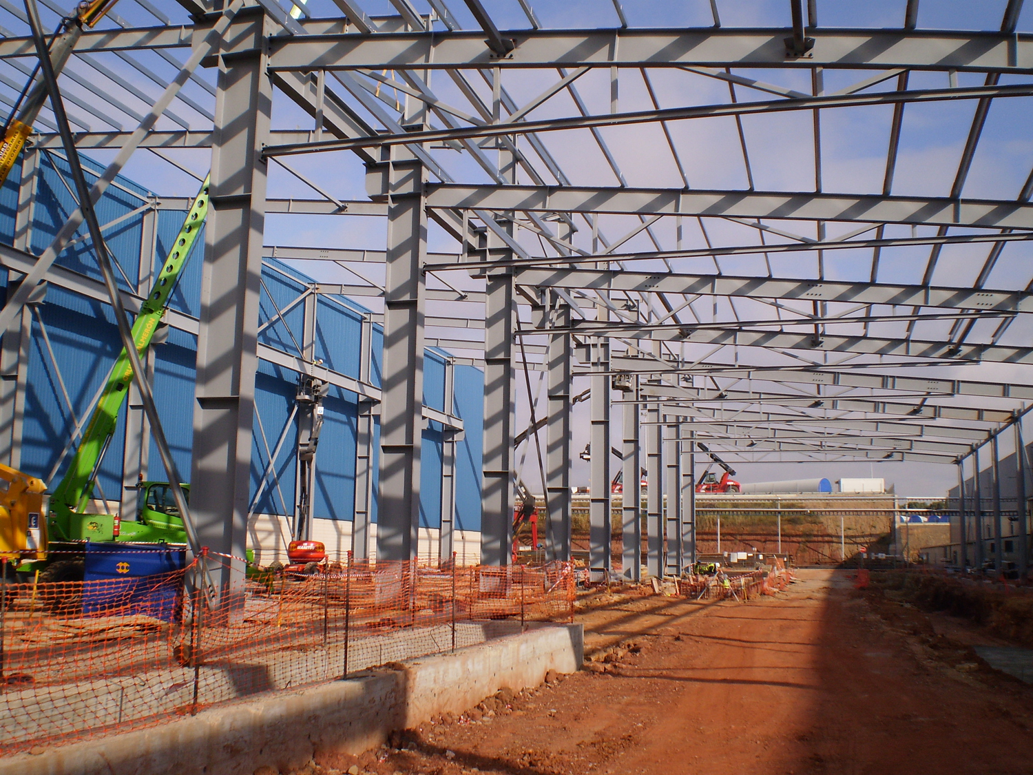 CAF Santana. Miguel Ángel Perales Arquitecto Técnico que realiza planes de seguridad obras Jaén